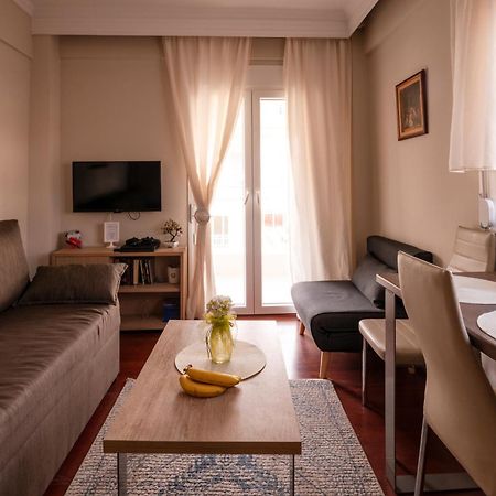 Emi'S Beach Apartment Nea Kallikrateia Εξωτερικό φωτογραφία