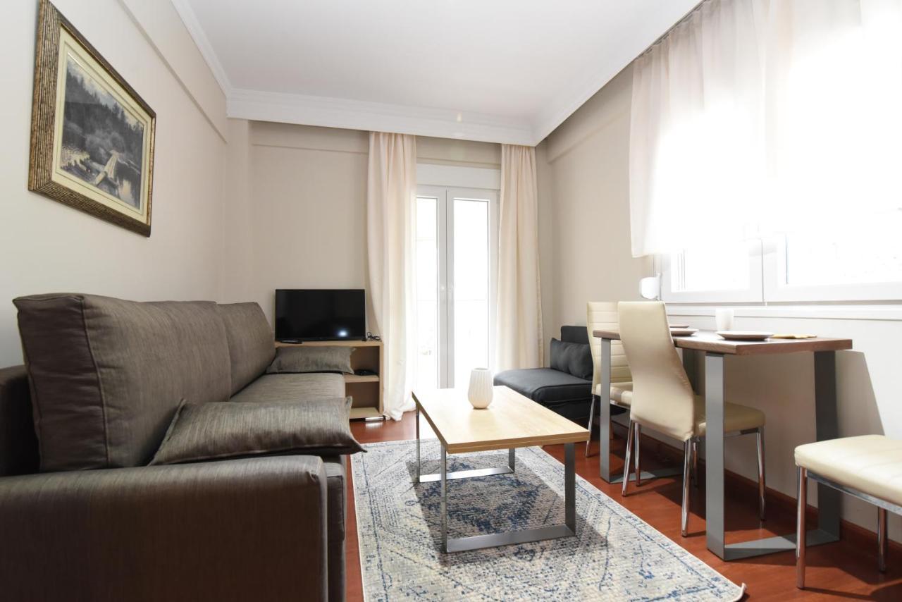 Emi'S Beach Apartment Nea Kallikrateia Εξωτερικό φωτογραφία