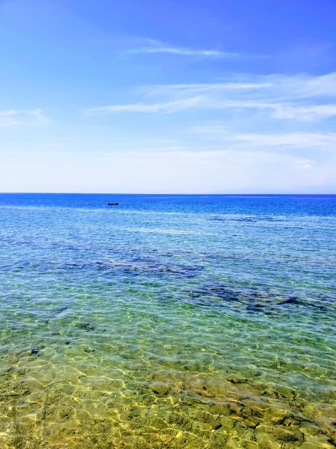 Emi'S Beach Apartment Nea Kallikrateia Εξωτερικό φωτογραφία
